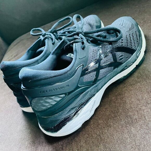 Excellent Asics GEL-Kayano 24 womens 9.5 US Medium 41.5 EUR Black - Picture 5 of 15